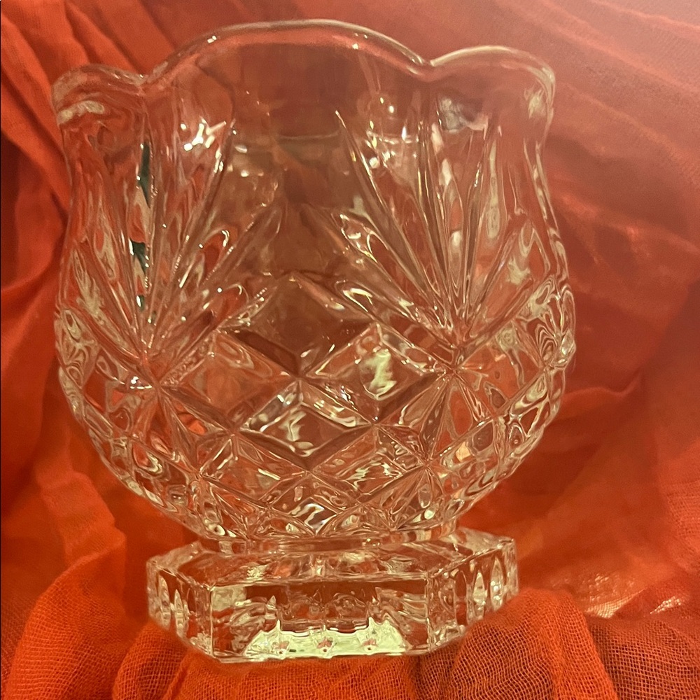 Noritake Crystal Vase with Diamond Pattern